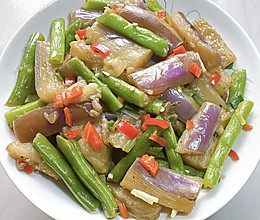 #冬日治愈时刻# 豆角焖茄子的做法
