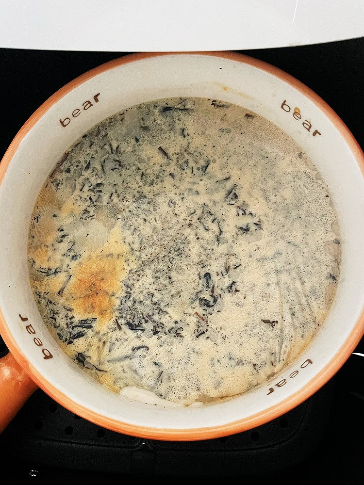 空气炸锅烤奶茶的做法