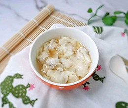10M+鸡肉香菇迷你馄饨：宝宝辅食营养食谱菜谱的做法