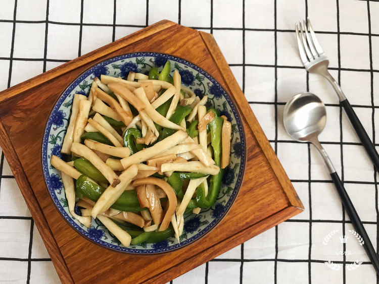 火腿肠炒杏鲍菇-快手菜的做法
