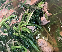 猪肝菠菜汤的做法