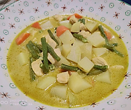 鸡肉绿咖喱的做法