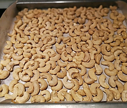 烤腰果（原味）的做法