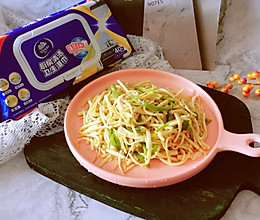 #厨房有维达洁净超省心#青椒炒茭白的做法