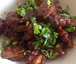 玫瑰腐乳排骨的做法