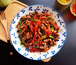 胡萝卜炒牛肉丝的做法