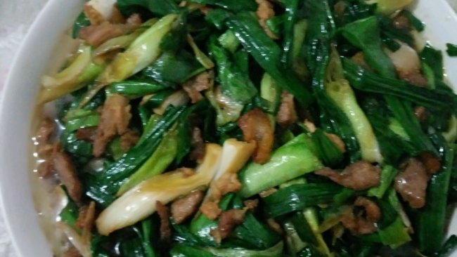 大蒜炒肉的做法