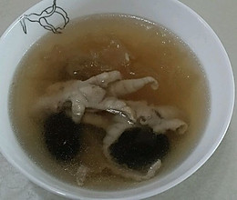 养颜-银耳炖鸡爪的做法