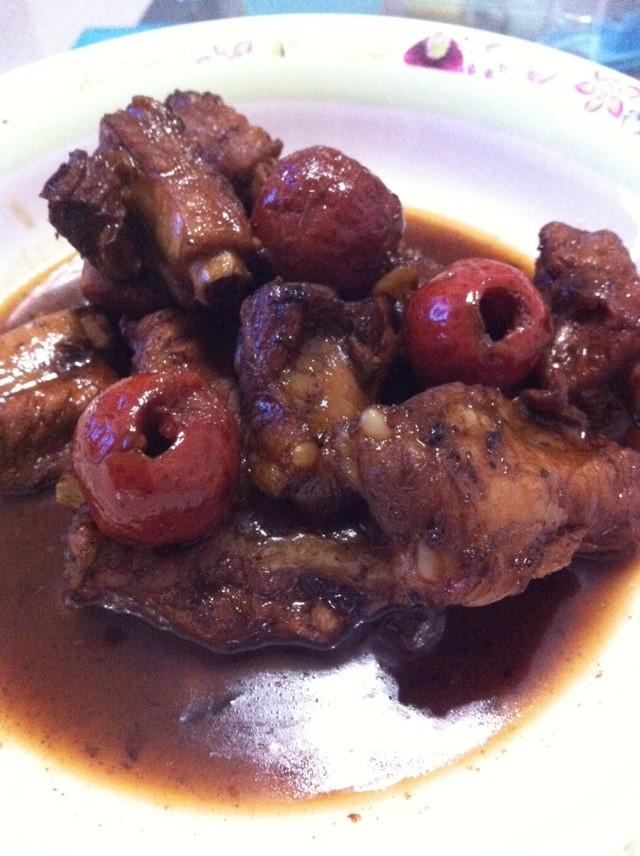 山楂烧排骨的做法