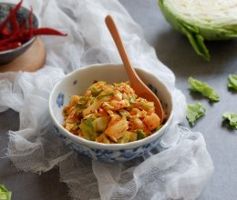 腌渍甜辣圆白菜#在“家”打造ins风#的做法