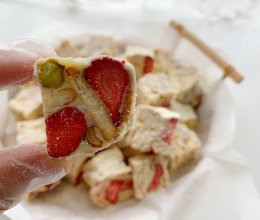 又入冬了 快来一起做零失败高颜值的雪花酥的做法