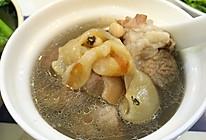 饭豆猪脚花胶汤的做法
