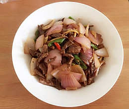 洋葱炒牛肉的做法