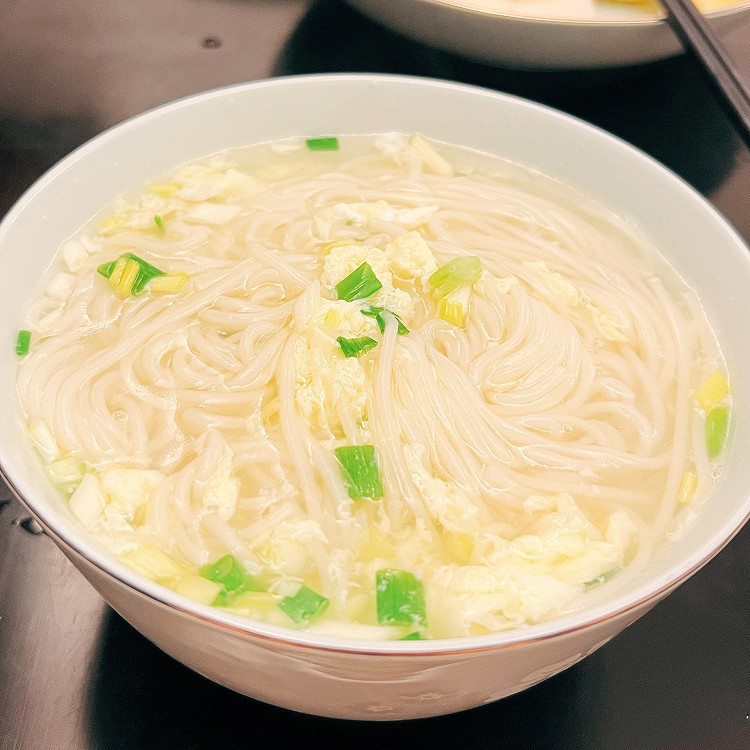 葱花面的做法