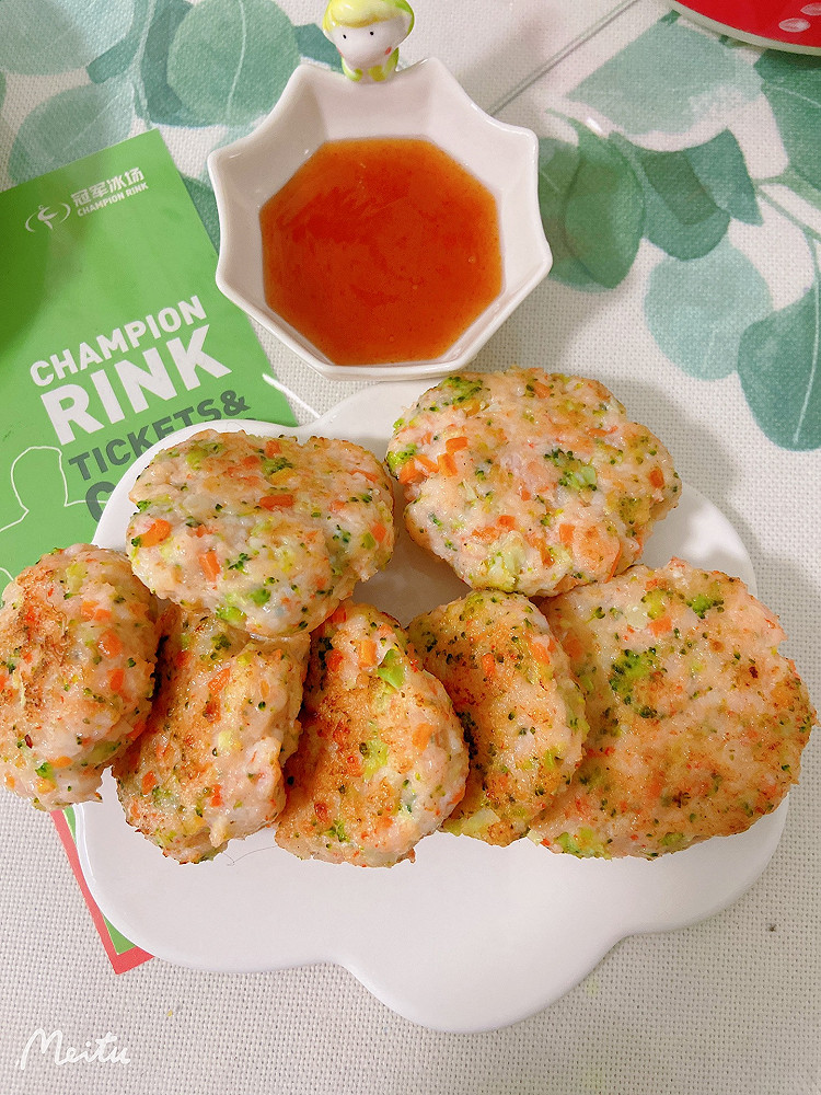 虾仁蔬菜饼，健康又美味的做法