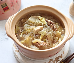 #快手又营养，我家的冬日必备菜品#砂锅炖菜（白菜豆腐粉条肉）的做法