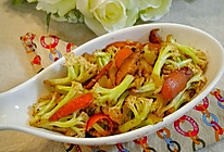香菇炒菜花#均衡年夜饭#的做法