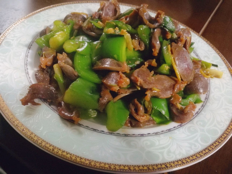 小炒鸭肾的做法