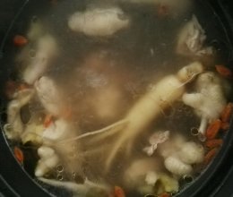 人参田七炖鸡汤的做法