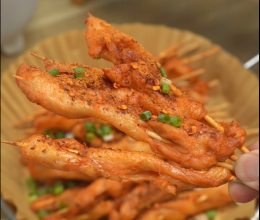 烤鸡胸肉串串的做法