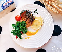 一鱼两吃－烤鱼排的做法