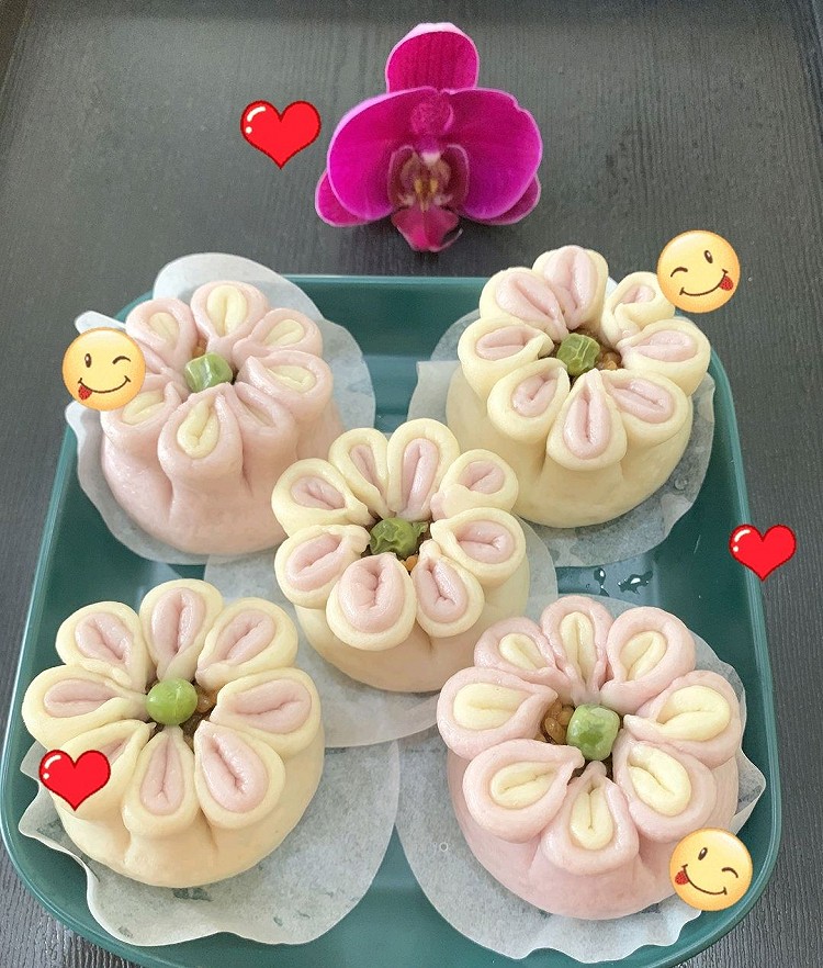 简单易做的糯米馅彩花馒头的做法