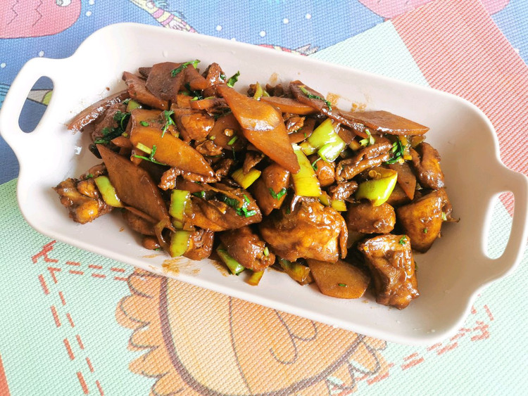 家常炒鸡的做法