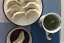 莲菜韮菜猪肉饺子的做法