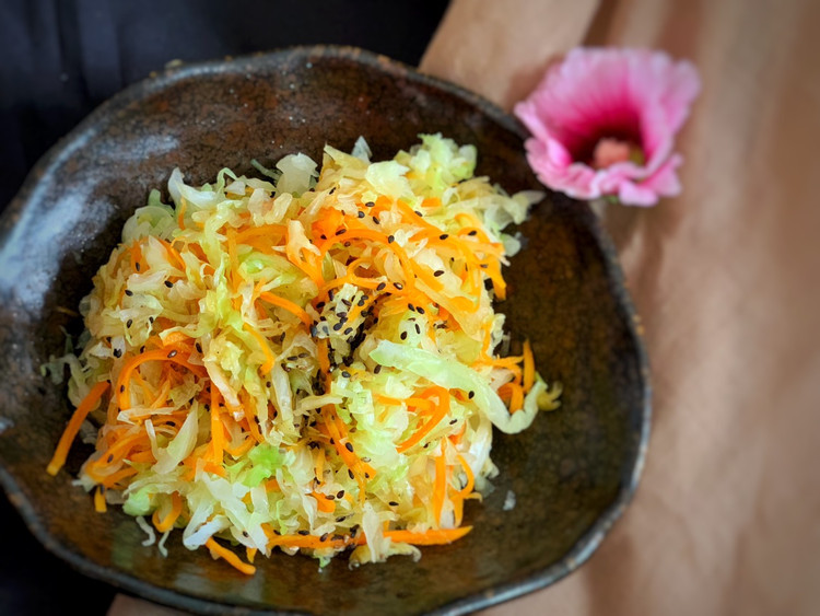 清清爽爽凉拌圆白菜的做法