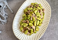 #春日露营#蚕豆炒肉的做法