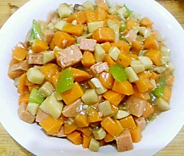 家常小炒素三样~胡萝卜、杏鲍菇、青椒的做法