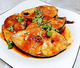 番茄酱炖鲅鱼的做法