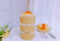 #奇妙烘焙屋# 双重芒果流心纸杯蛋糕的做法