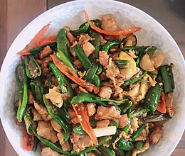 农家辣椒鸡蛋炒猪肉的做法