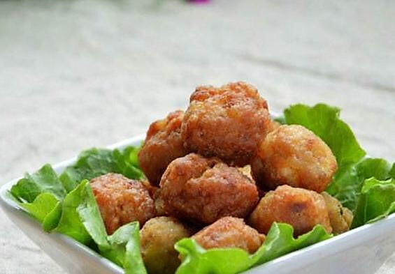 炸肉丸子的做法