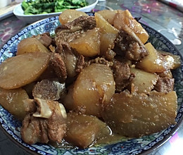 萝卜烧排骨的做法