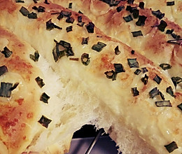 香掉你鼻子的香葱芝士面包的做法