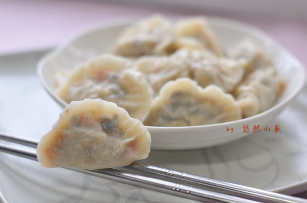 鸡蛋胡萝卜饺子的做法