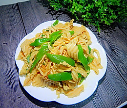 青椒炒豆皮的做法