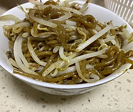 荞面饸饹炒豆芽的做法
