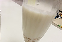 草莓珍珠奶茶的做法