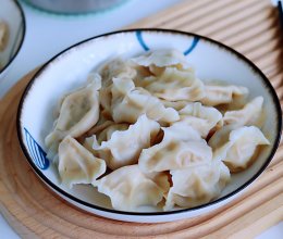 白菜猪肉饺子的做法