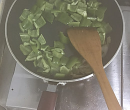 素炒柿子椒的做法