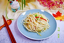 #硬核菜谱制作人#醋溜绿豆芽的做法