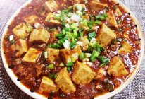 麻婆豆腐,又麻又辣又香,光想着就让人胃口大开的做法