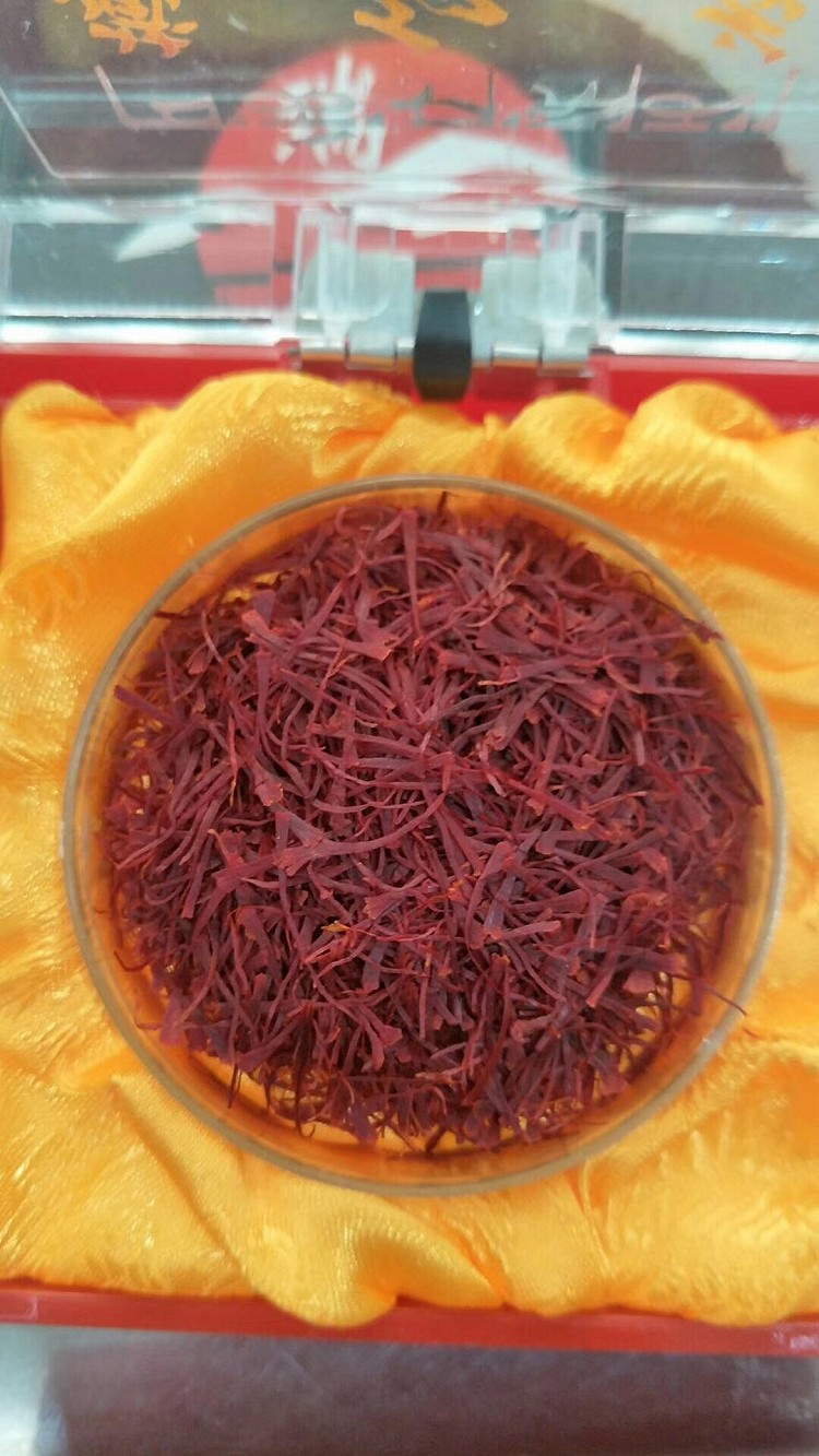 藏红花泡水的做法