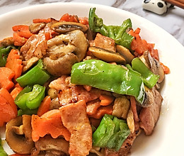 黑胡椒培根炒口蘑的做法