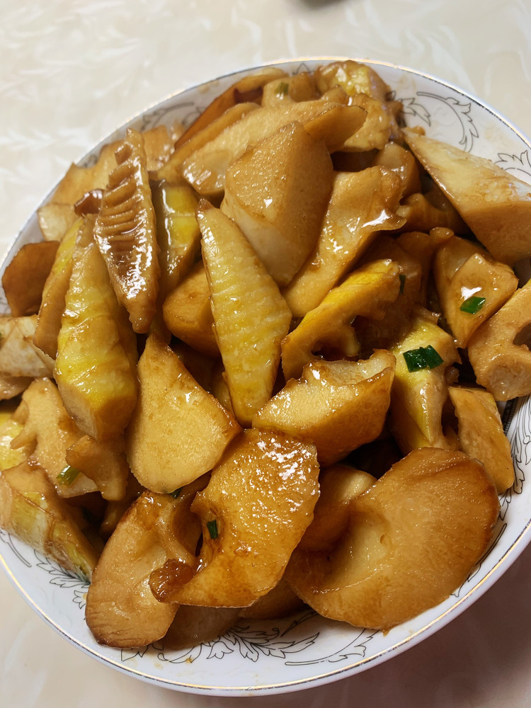 油焖春笋的做法