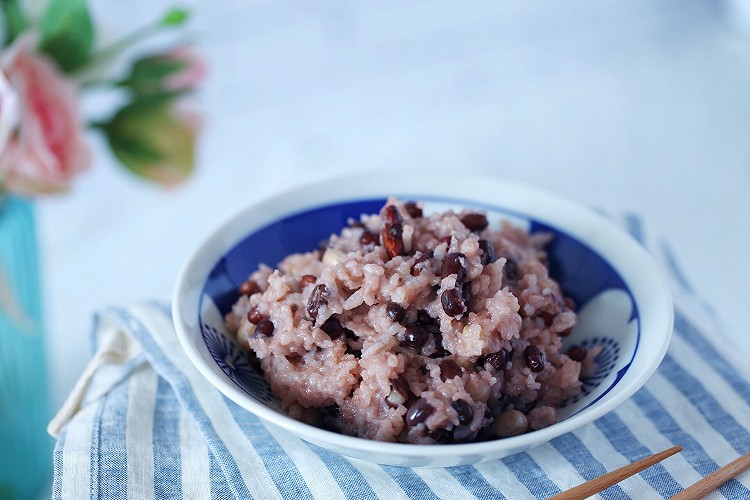 孩子们也喜欢吃的营养杂粮饭的做法