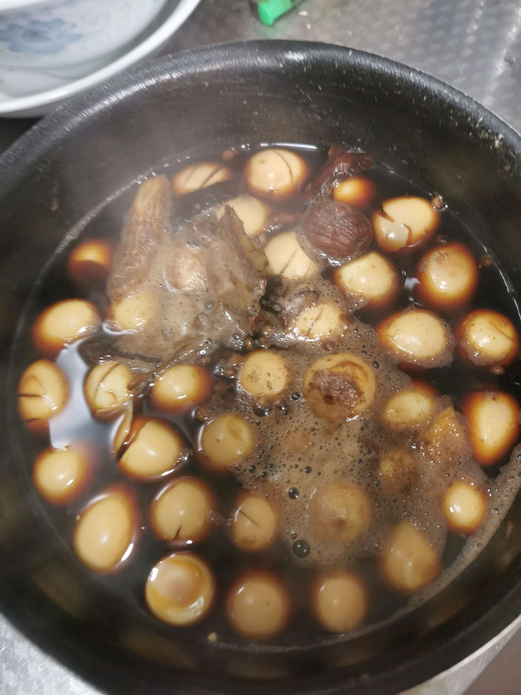 卤鹌鹑蛋的做法